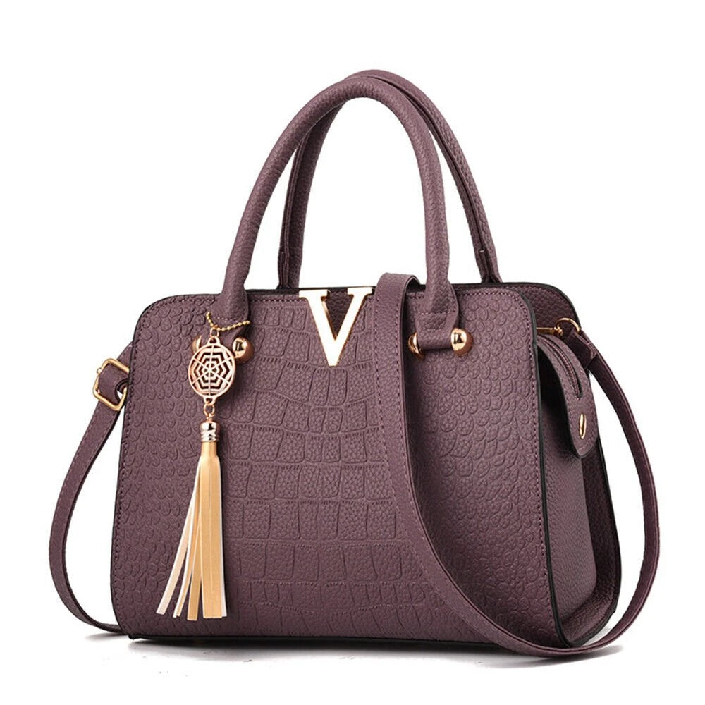 Woman Bags Fashion and Stylish Selection